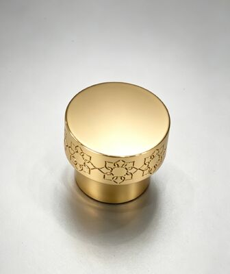 خرید کلاه عطر زاماک با ساخت ماندگار و طراحی زیبا برای بطری های عطر لوکس تولید آنلاین