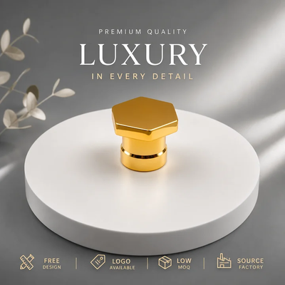 خرید درب بطری عطر شش ضلعی آینه‌ای طلایی از جنس زاماک با وزن سنگین، روکش بطری عطر از آلیاژ روی، قالب سفارشی برای بسته‌بندی عطر و لوازم آرایشی تولید آنلاین