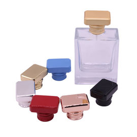 خرید درپوش بطری عطر فلزی روی فلز Zamac Square Square Zamac Design online manufacture