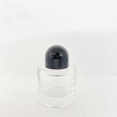بطری عطر 50 میلی لیتری سفارشی سازی شده برای بطری شیشه ای No Man'S Land با بسته بندی عطر سرنیزه مغناطیسی قوی