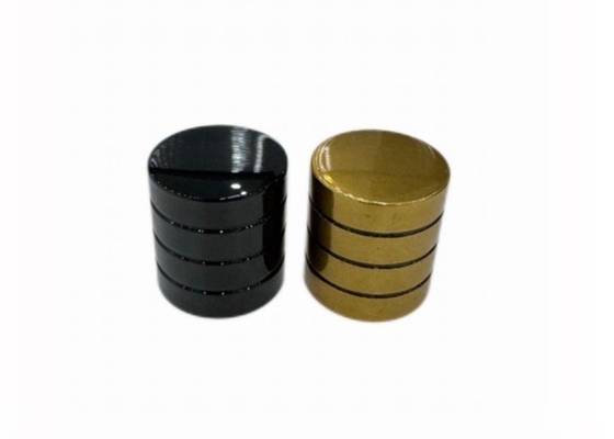 بسته بندی رنگارنگ آلیاژ زنک فلزی عطر کلاه عطر شیشه ای بطری پوشش