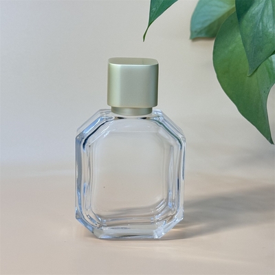 کلاه عطر فلزی آلیاژ زنک سفارشی برای بسته بندی عطر زیبا و ماندگار با لوگو سفارشی