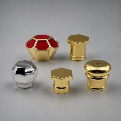 درب بطری عطر آلیاژ روی عمده فروشی، شش ضلعی، با روکش مینا و سنگ تزئینی، روکش طلا و نقره، بست بطری عطر، پذیرش لوگوی سفارشی