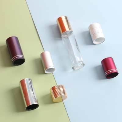 پیچ برچسب مات سفارشی درپوش پلاستیکی رز طلایی نقره ای صورتی برای عطر