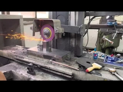 کارخانه حرفه‌ای درپوش عطر از جنس آلیاژ روی، سفارشی‌سازی قالب در حال انجام است.